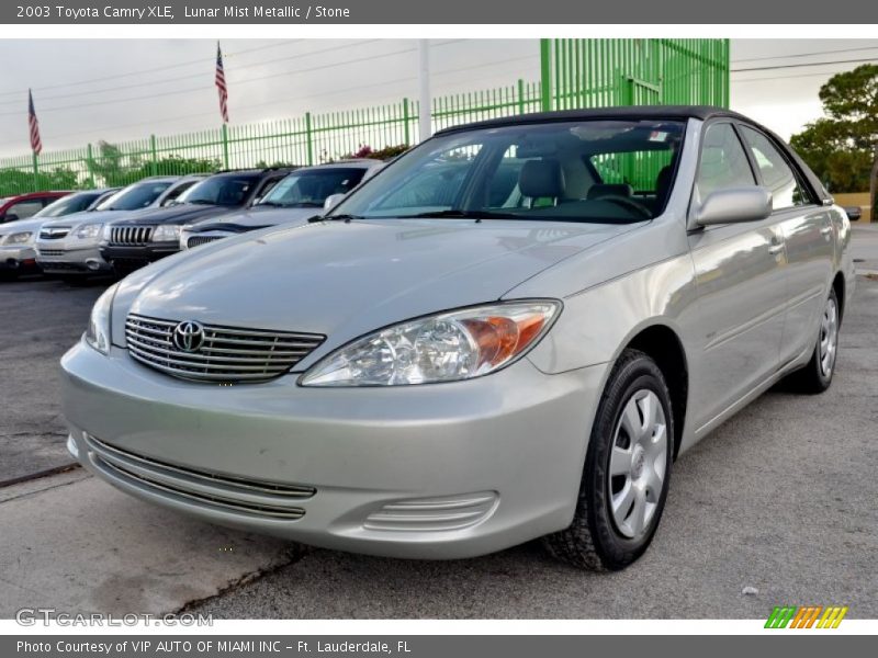 Lunar Mist Metallic / Stone 2003 Toyota Camry XLE