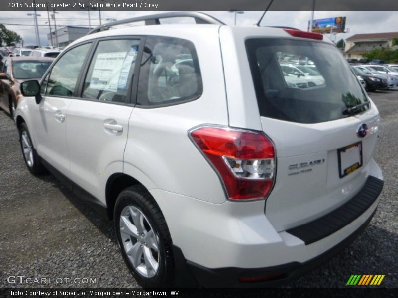 Satin White Pearl / Gray 2015 Subaru Forester 2.5i