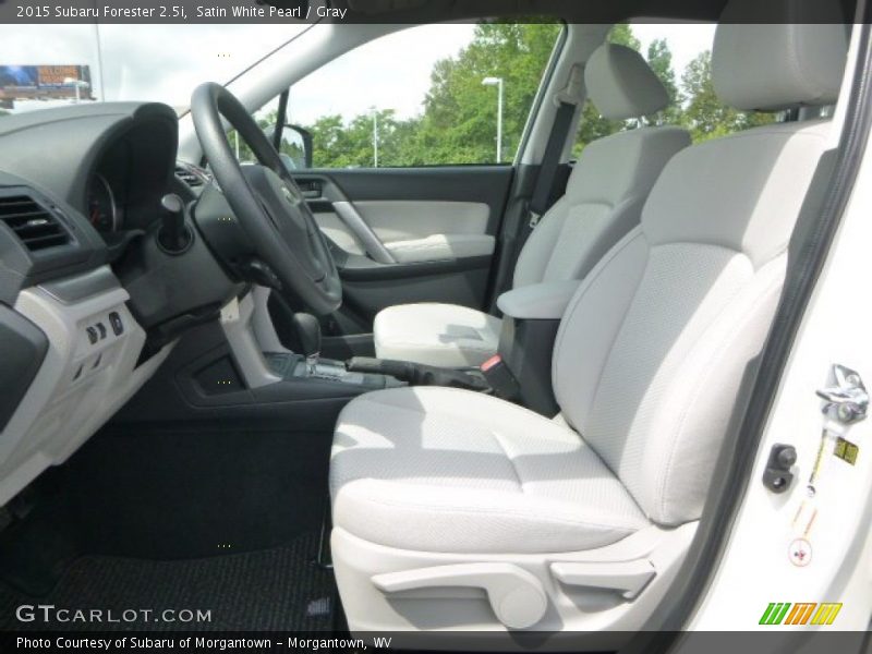 Satin White Pearl / Gray 2015 Subaru Forester 2.5i