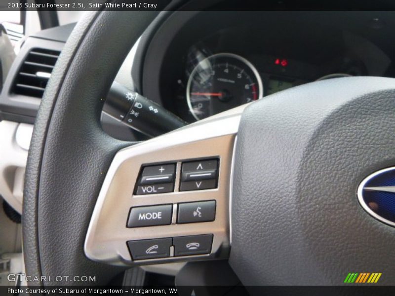 Satin White Pearl / Gray 2015 Subaru Forester 2.5i