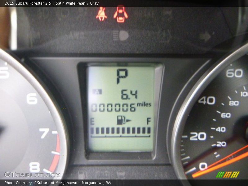 Satin White Pearl / Gray 2015 Subaru Forester 2.5i