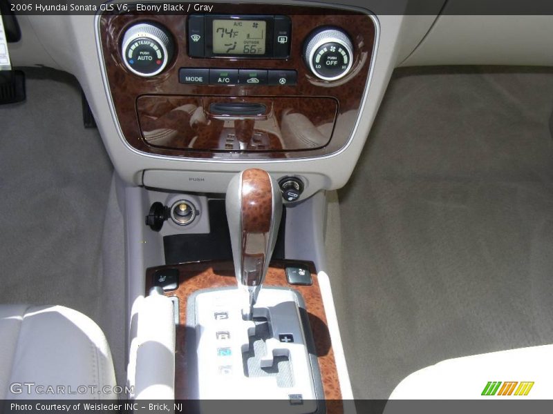 Ebony Black / Gray 2006 Hyundai Sonata GLS V6