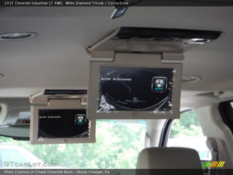 White Diamond Tricoat / Cocoa/Dune 2015 Chevrolet Suburban LT 4WD