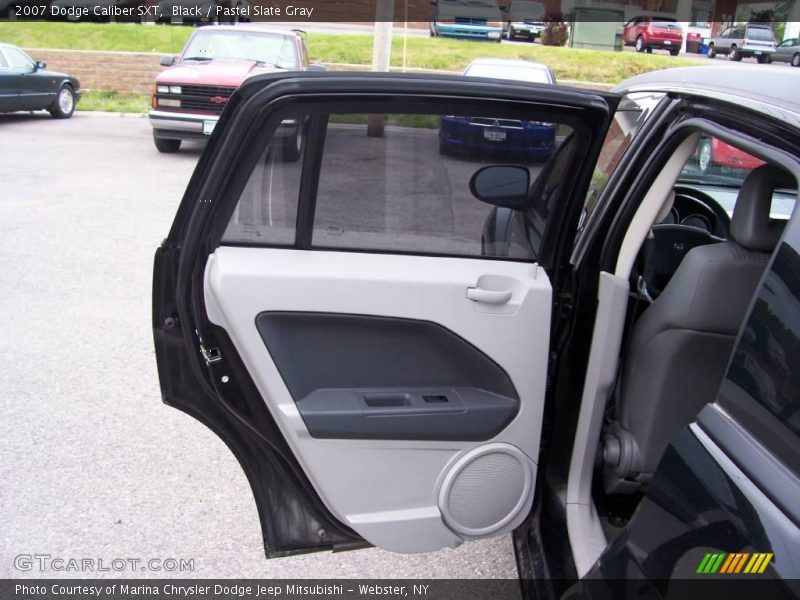 Black / Pastel Slate Gray 2007 Dodge Caliber SXT
