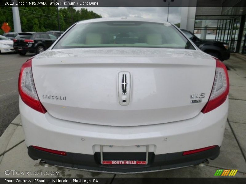 White Platinum / Light Dune 2013 Lincoln MKS AWD