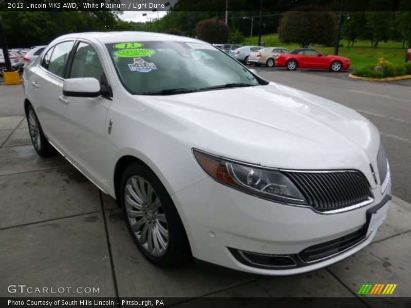 White Platinum / Light Dune 2013 Lincoln MKS AWD