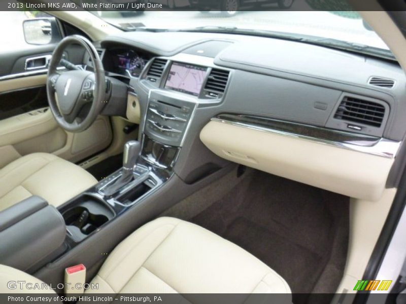 White Platinum / Light Dune 2013 Lincoln MKS AWD