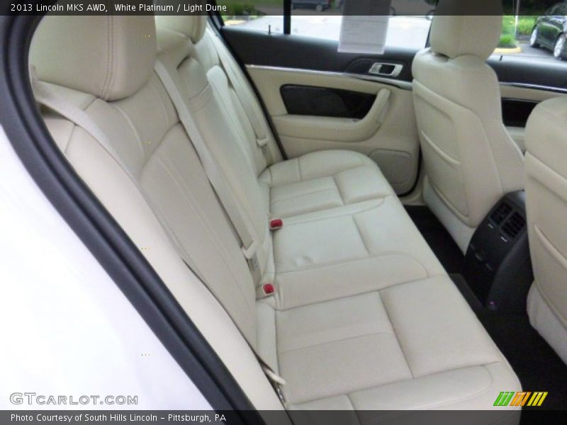 White Platinum / Light Dune 2013 Lincoln MKS AWD