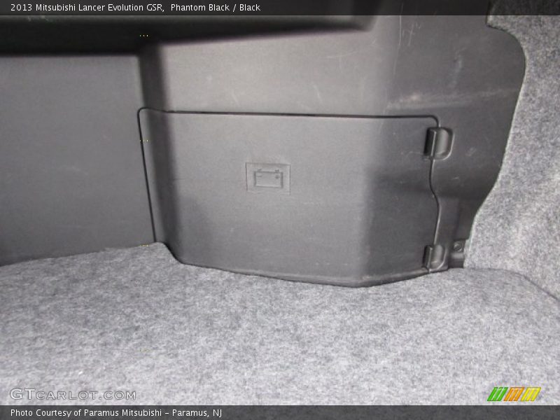 Phantom Black / Black 2013 Mitsubishi Lancer Evolution GSR