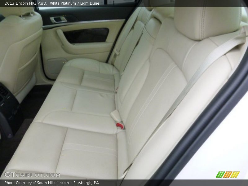 White Platinum / Light Dune 2013 Lincoln MKS AWD