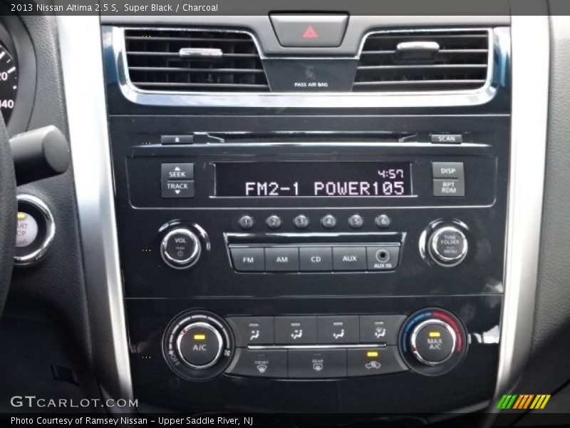 Super Black / Charcoal 2013 Nissan Altima 2.5 S
