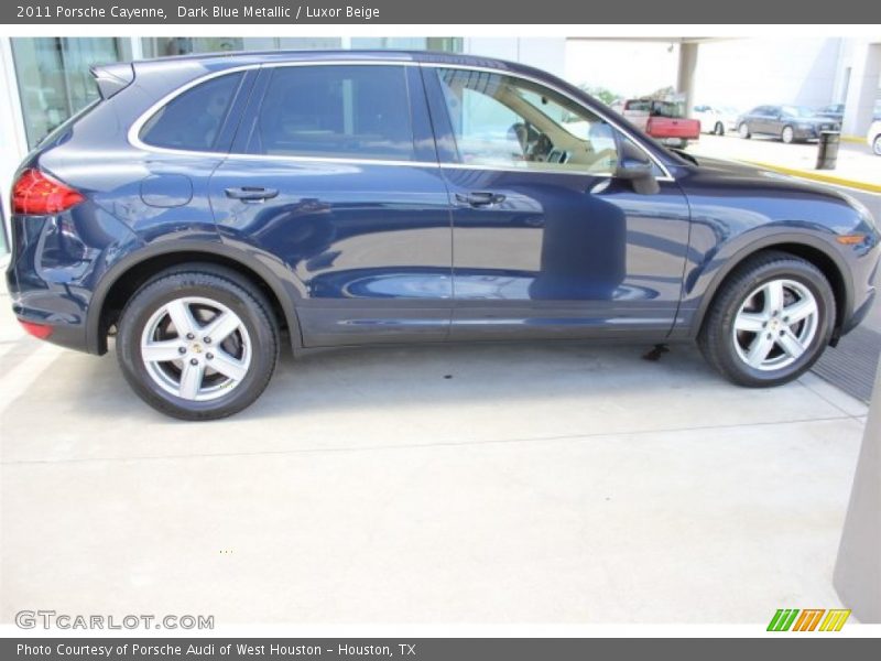 Dark Blue Metallic / Luxor Beige 2011 Porsche Cayenne