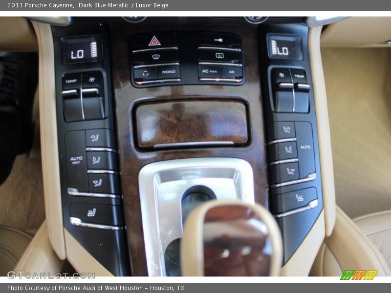 Dark Blue Metallic / Luxor Beige 2011 Porsche Cayenne