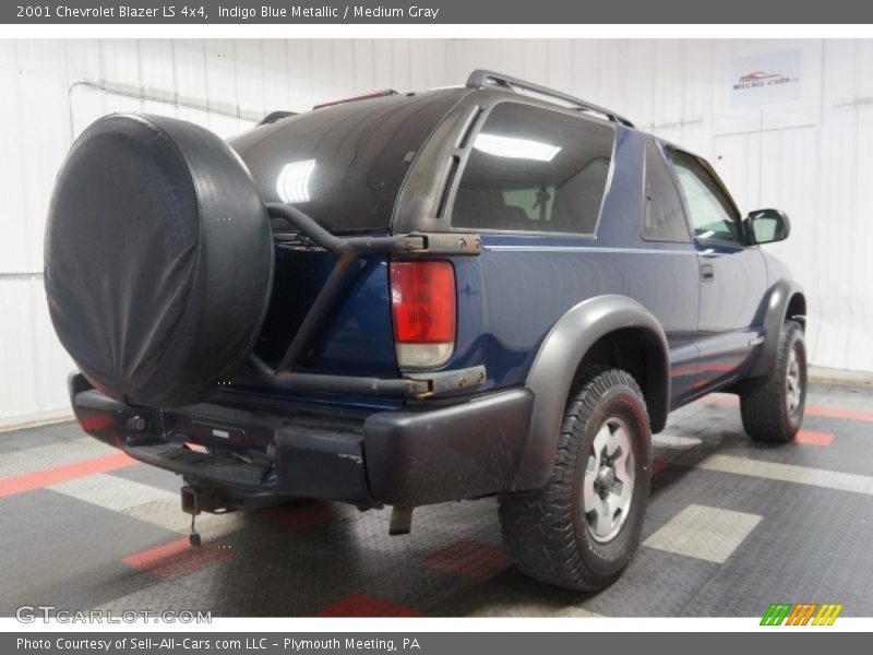 Indigo Blue Metallic / Medium Gray 2001 Chevrolet Blazer LS 4x4