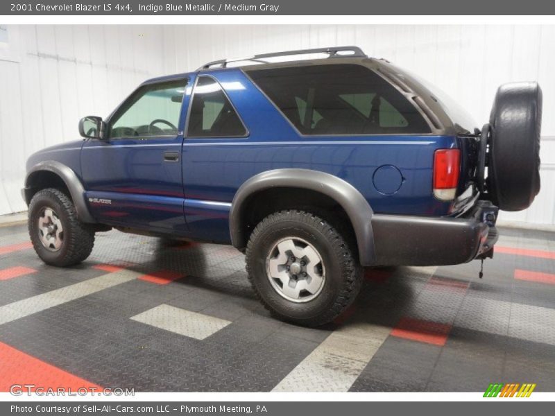 Indigo Blue Metallic / Medium Gray 2001 Chevrolet Blazer LS 4x4