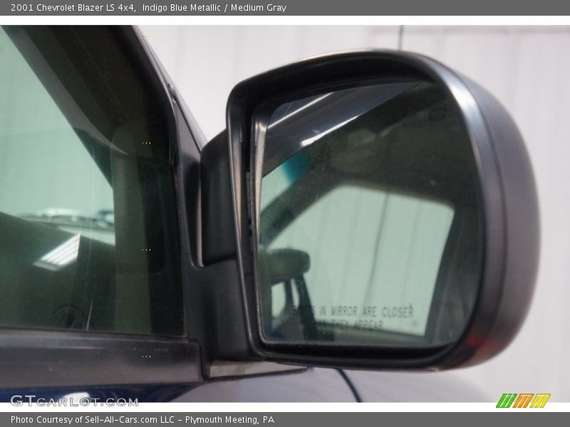 Indigo Blue Metallic / Medium Gray 2001 Chevrolet Blazer LS 4x4
