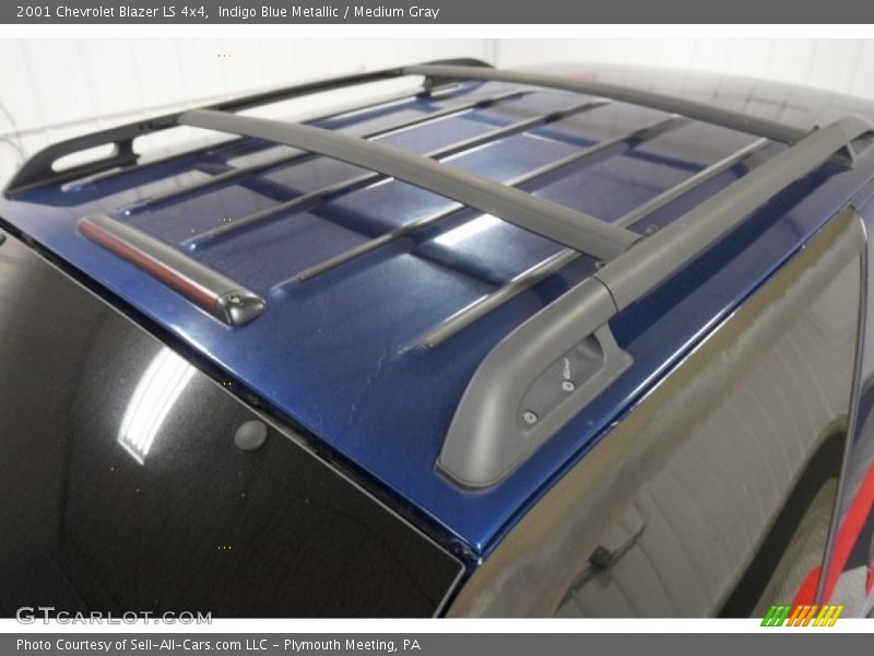 Indigo Blue Metallic / Medium Gray 2001 Chevrolet Blazer LS 4x4