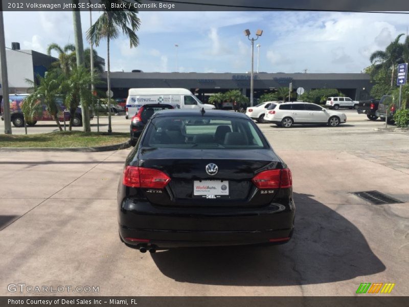 Black / Cornsilk Beige 2012 Volkswagen Jetta SE Sedan