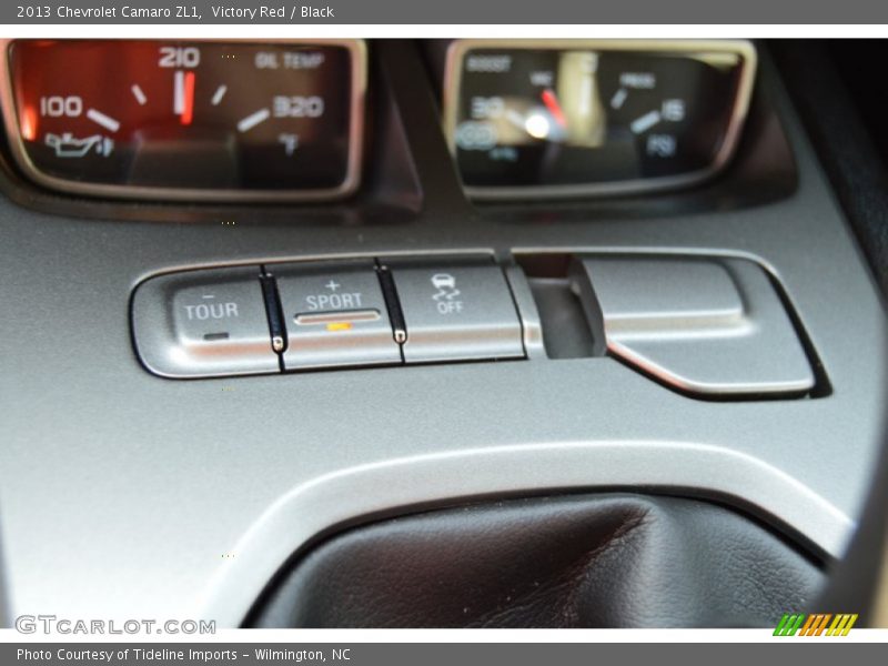 Victory Red / Black 2013 Chevrolet Camaro ZL1