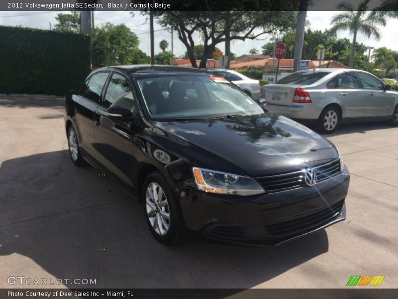 Black / Cornsilk Beige 2012 Volkswagen Jetta SE Sedan