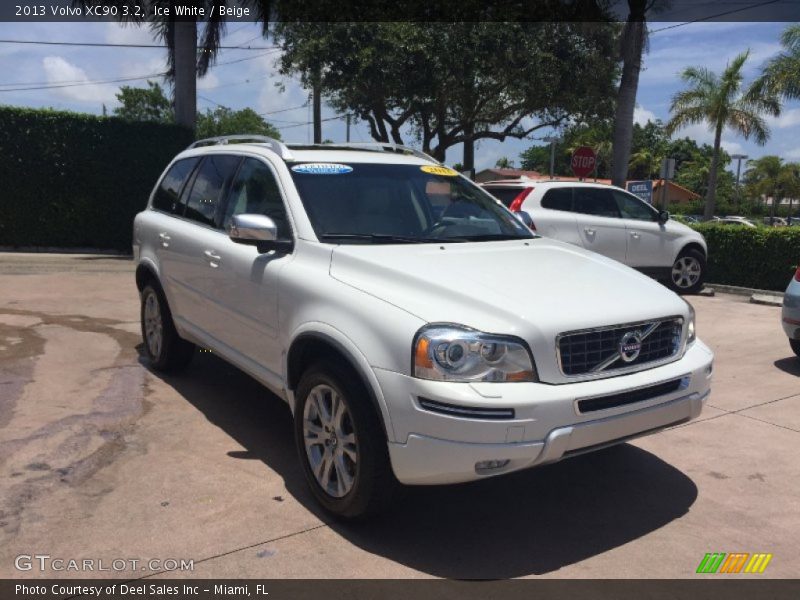 Ice White / Beige 2013 Volvo XC90 3.2
