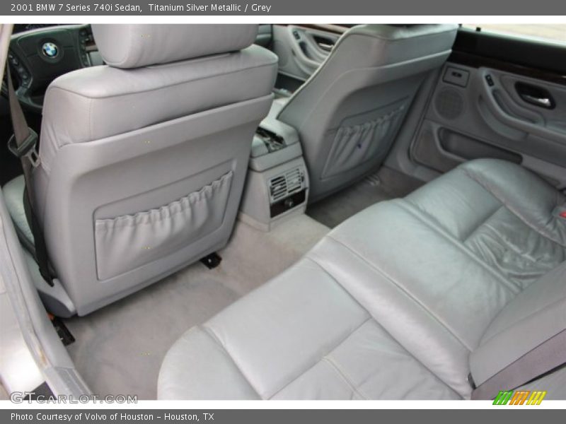 Titanium Silver Metallic / Grey 2001 BMW 7 Series 740i Sedan