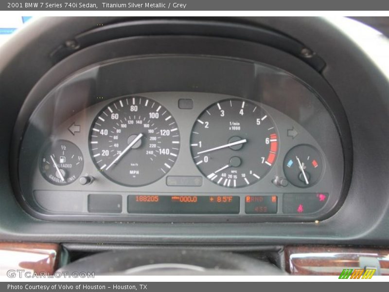 Titanium Silver Metallic / Grey 2001 BMW 7 Series 740i Sedan
