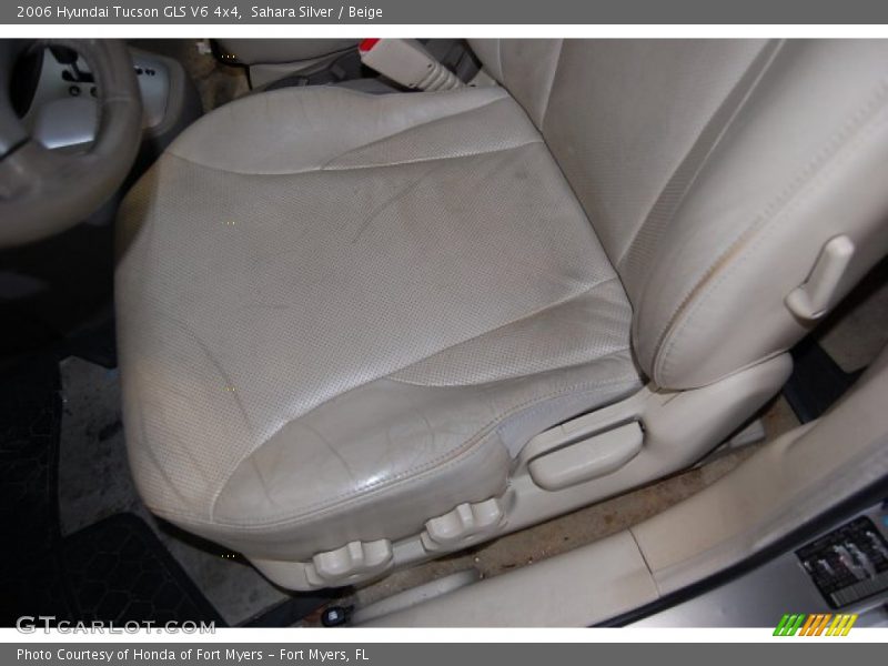 Sahara Silver / Beige 2006 Hyundai Tucson GLS V6 4x4