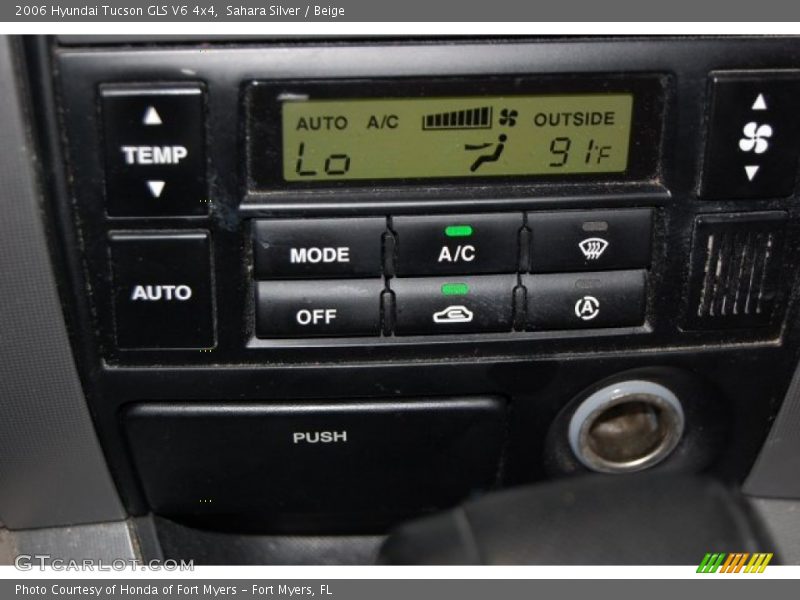 Sahara Silver / Beige 2006 Hyundai Tucson GLS V6 4x4