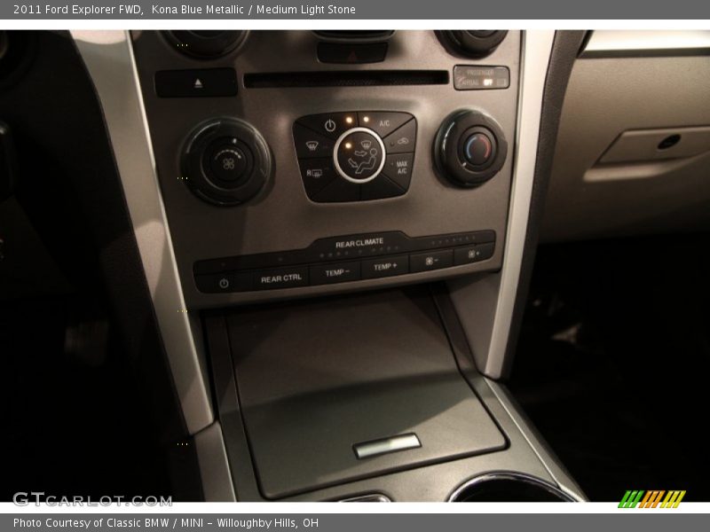 Controls of 2011 Explorer FWD