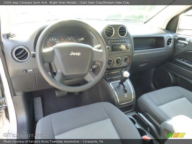 Bright Silver Metallic / Dark Slate Gray/Medium Slate Gray 2009 Jeep Compass Sport 4x4