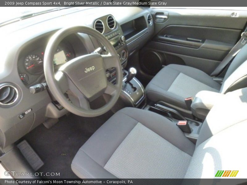 Bright Silver Metallic / Dark Slate Gray/Medium Slate Gray 2009 Jeep Compass Sport 4x4