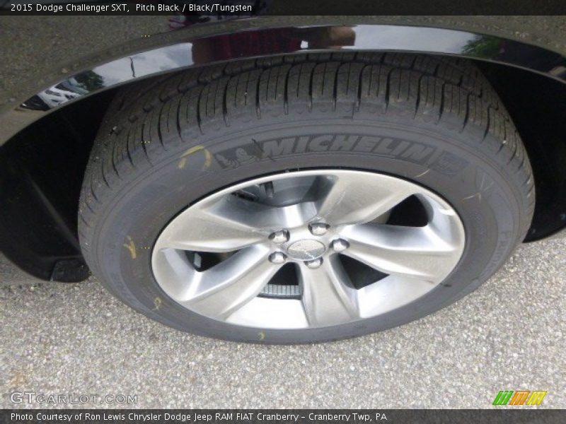 Pitch Black / Black/Tungsten 2015 Dodge Challenger SXT