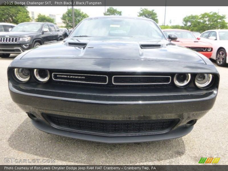 Pitch Black / Black/Tungsten 2015 Dodge Challenger SXT