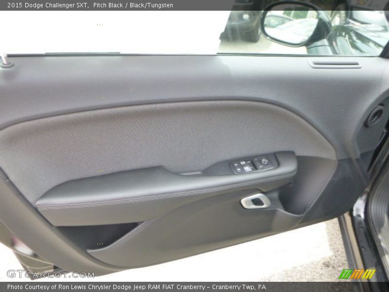 Pitch Black / Black/Tungsten 2015 Dodge Challenger SXT