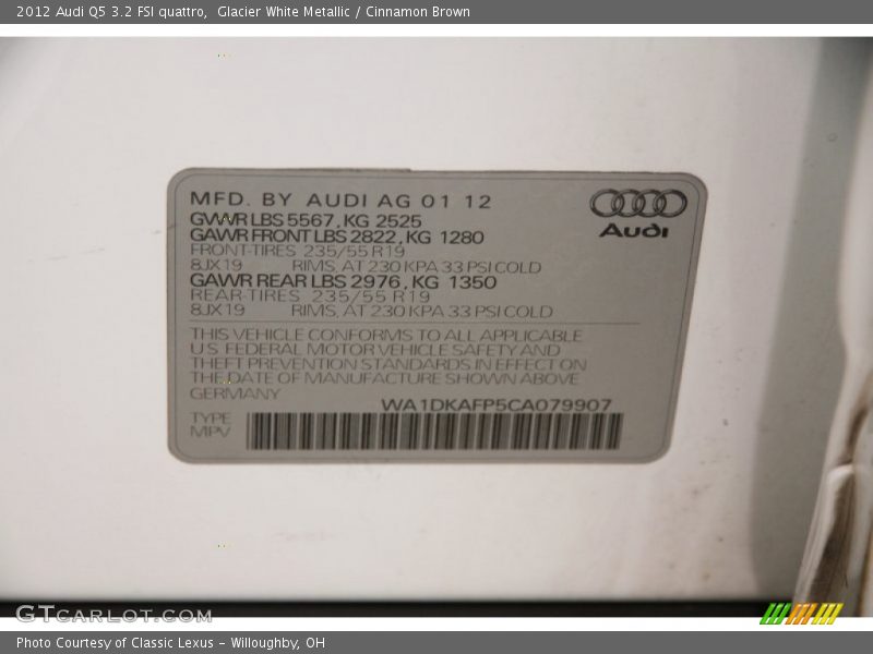 Glacier White Metallic / Cinnamon Brown 2012 Audi Q5 3.2 FSI quattro