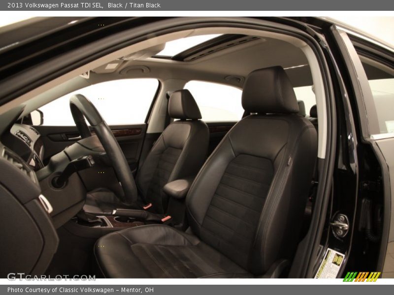 Black / Titan Black 2013 Volkswagen Passat TDI SEL