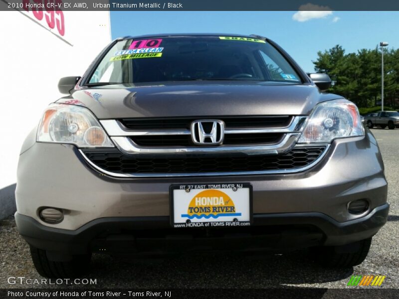 Urban Titanium Metallic / Black 2010 Honda CR-V EX AWD