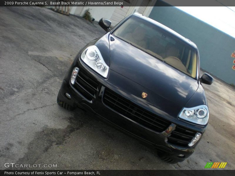 Basalt Black Metallic / Havanna/Sand Beige 2009 Porsche Cayenne S