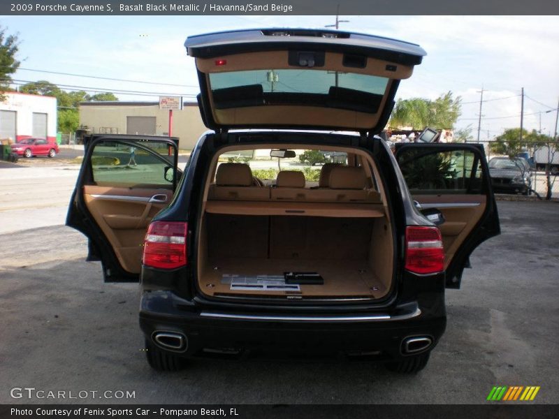 Basalt Black Metallic / Havanna/Sand Beige 2009 Porsche Cayenne S