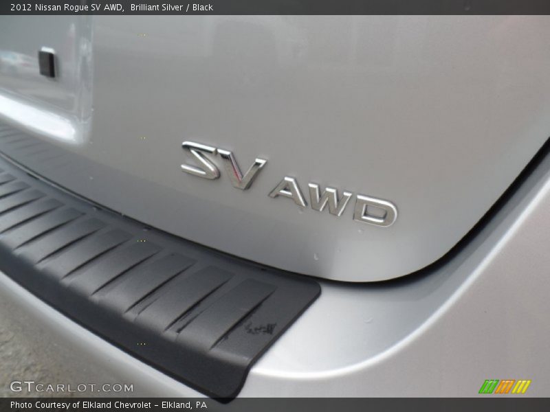 Brilliant Silver / Black 2012 Nissan Rogue SV AWD