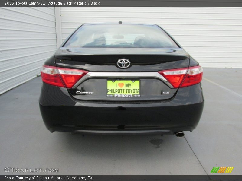 Attitude Black Metallic / Black 2015 Toyota Camry SE