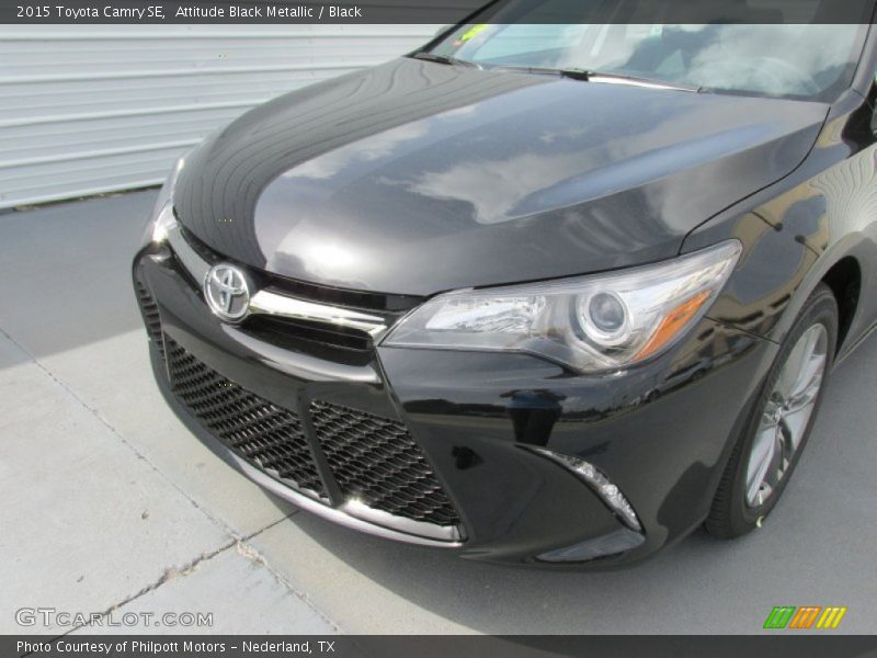 Attitude Black Metallic / Black 2015 Toyota Camry SE
