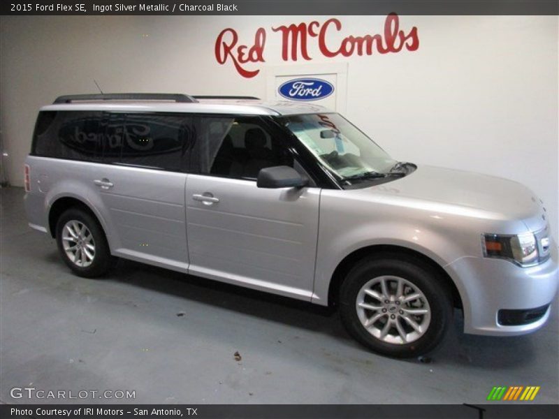 Ingot Silver Metallic / Charcoal Black 2015 Ford Flex SE