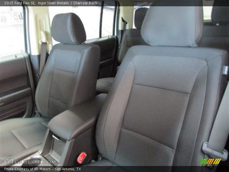 Ingot Silver Metallic / Charcoal Black 2015 Ford Flex SE