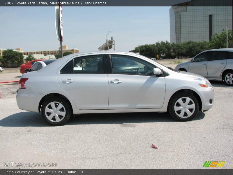Silver Streak Mica / Dark Charcoal 2007 Toyota Yaris Sedan