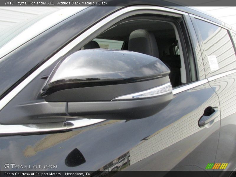 Attitude Black Metallic / Black 2015 Toyota Highlander XLE