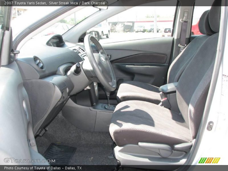 Silver Streak Mica / Dark Charcoal 2007 Toyota Yaris Sedan
