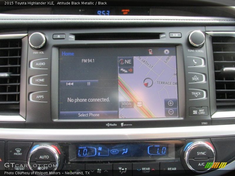 Attitude Black Metallic / Black 2015 Toyota Highlander XLE
