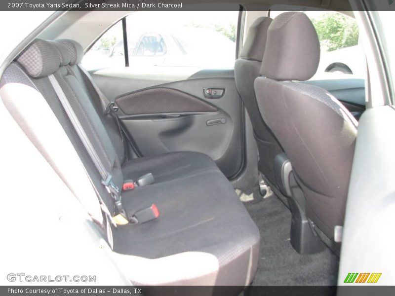 Silver Streak Mica / Dark Charcoal 2007 Toyota Yaris Sedan